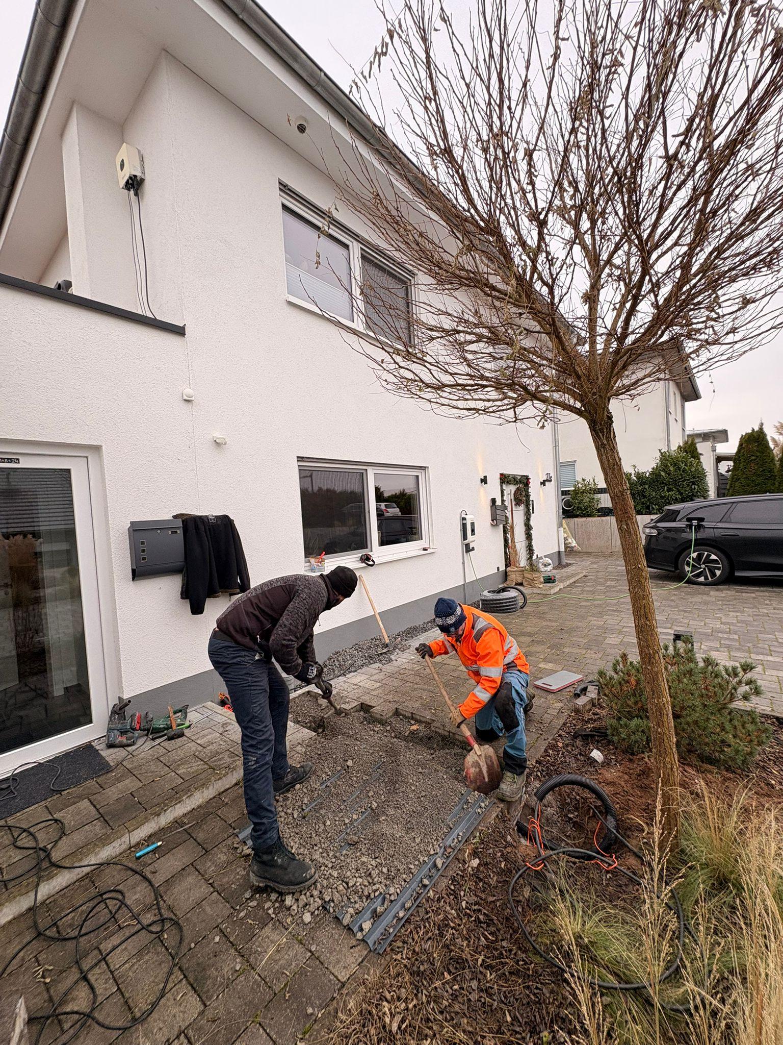 Überwachte baumaßnahme boden geöffnet für leitungsführung – sulzbach am main Überwachte baumaßnahme boden geöffnet für leitungsführung – sulzbach am main